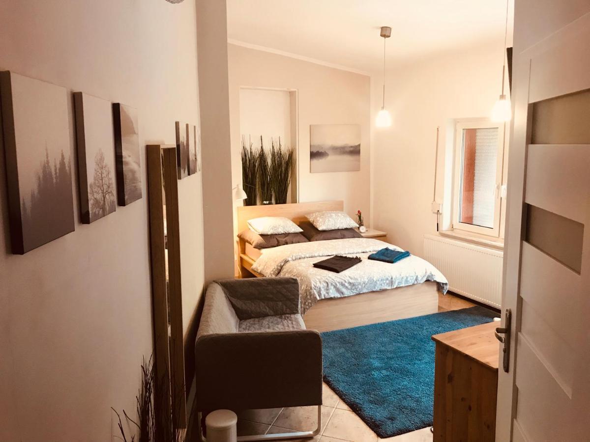 Apartament Starowka Ζιελόνα Γκόρα Εξωτερικό φωτογραφία